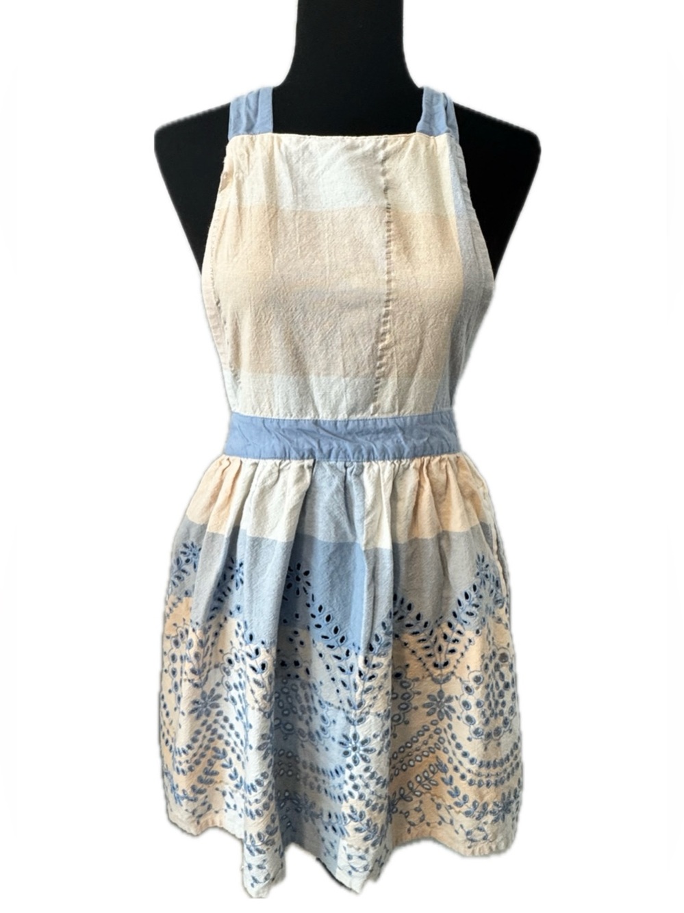 Anthropologie Embroidered Eyelet Apron – Blue & Ivory Boho